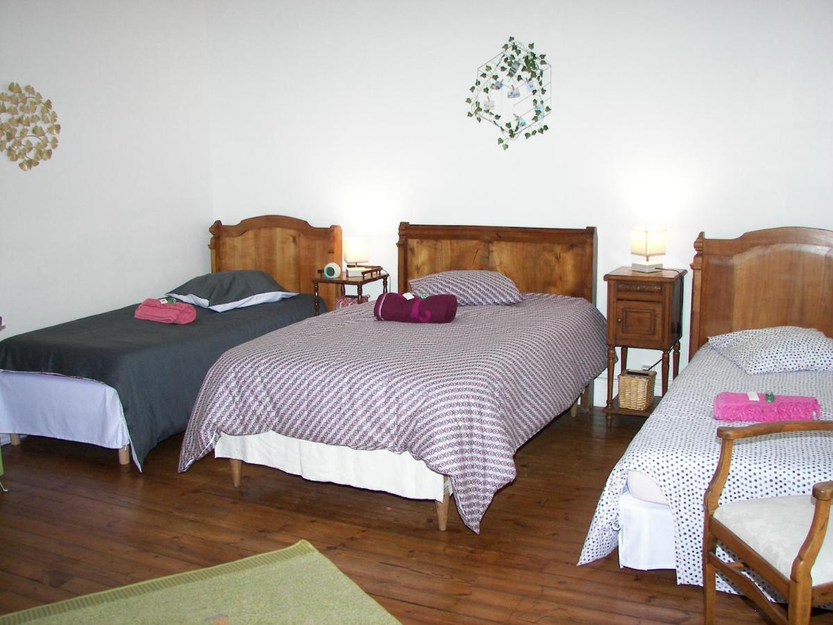 Bed and Breakfast Domaine Du Noble Saint-Jean-de-Thurac Екстер'єр фото